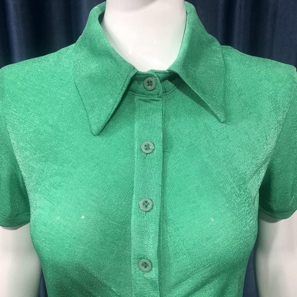 Green Ruched Button Up Dress - Picture 4 of 8